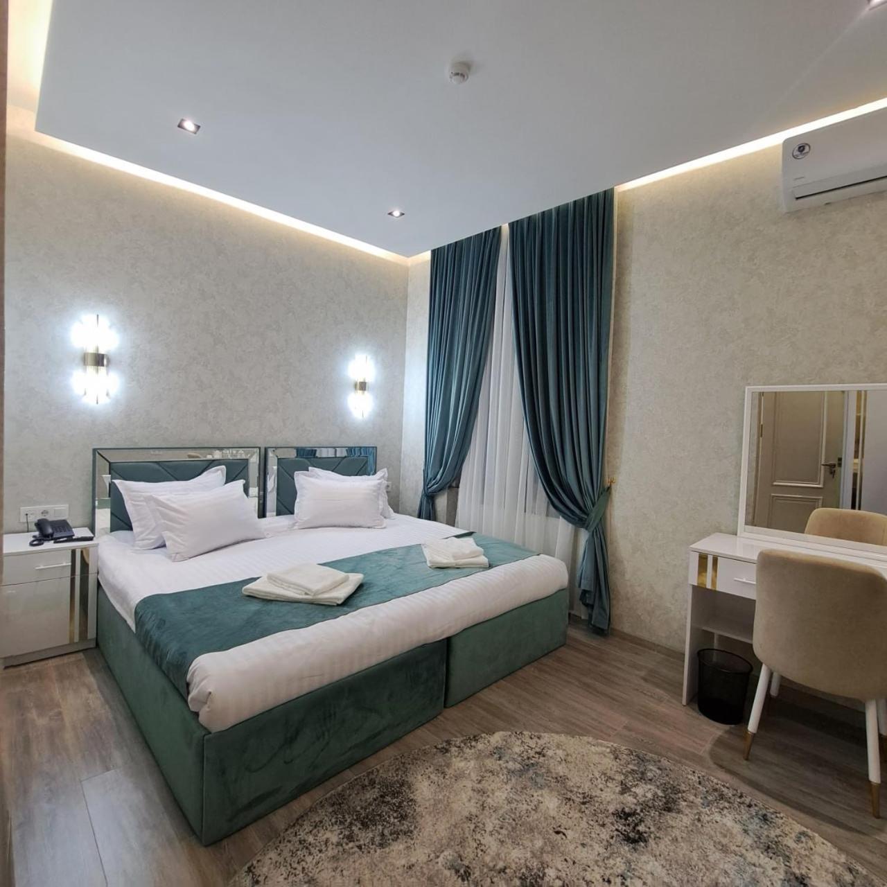 The Afrosiyob Ok Hotel Samarkand Bagian luar foto